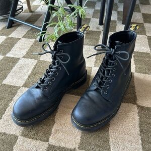Dr. Martens Black 1460 Men’s Lace-Up Boots
